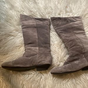 CHINESE LAUNDRY SUEDE BOOTS